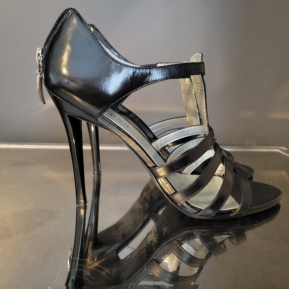 Guess Black Heeled Sandals - Picture 3 of 4